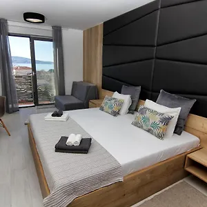 Azur Bed & Breakfast Novi Vinodolski