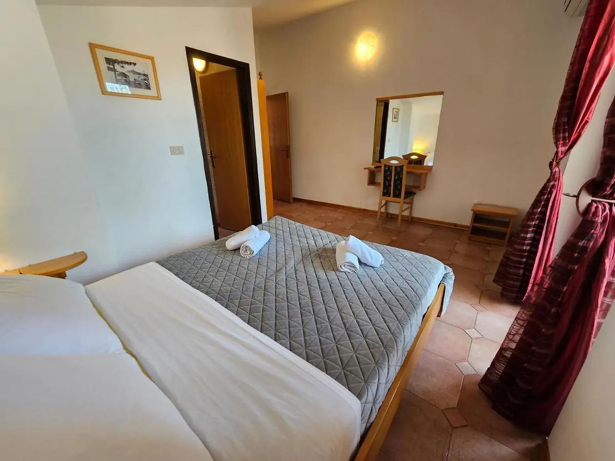 Apartments & Rooms Gaspar Rovinj Guest house